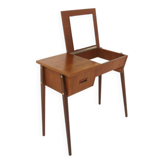 Scandinavian teak dressing table "Model 6750", Glas & Trä, Sweden, 1960