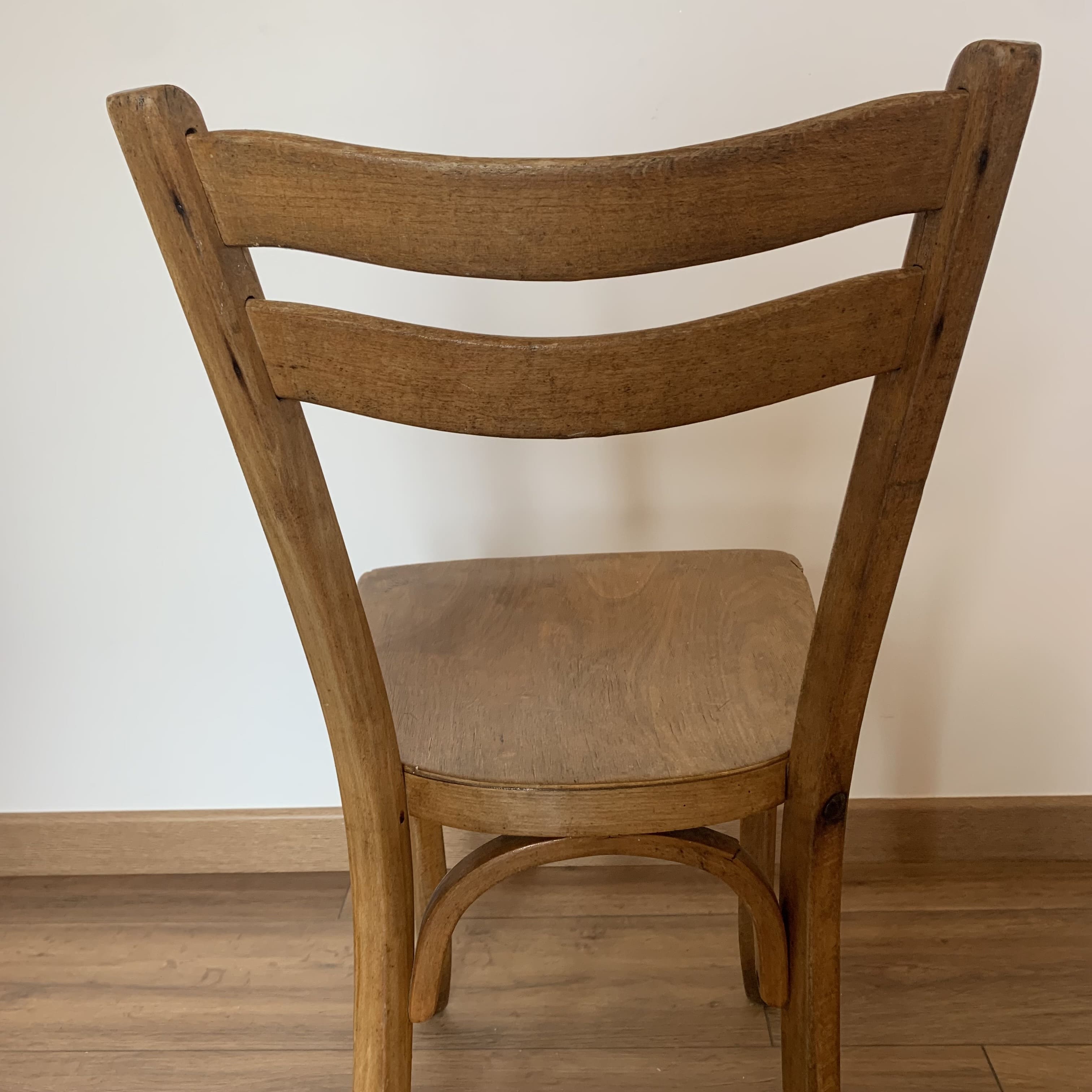Pair of Baumann chairs n°19