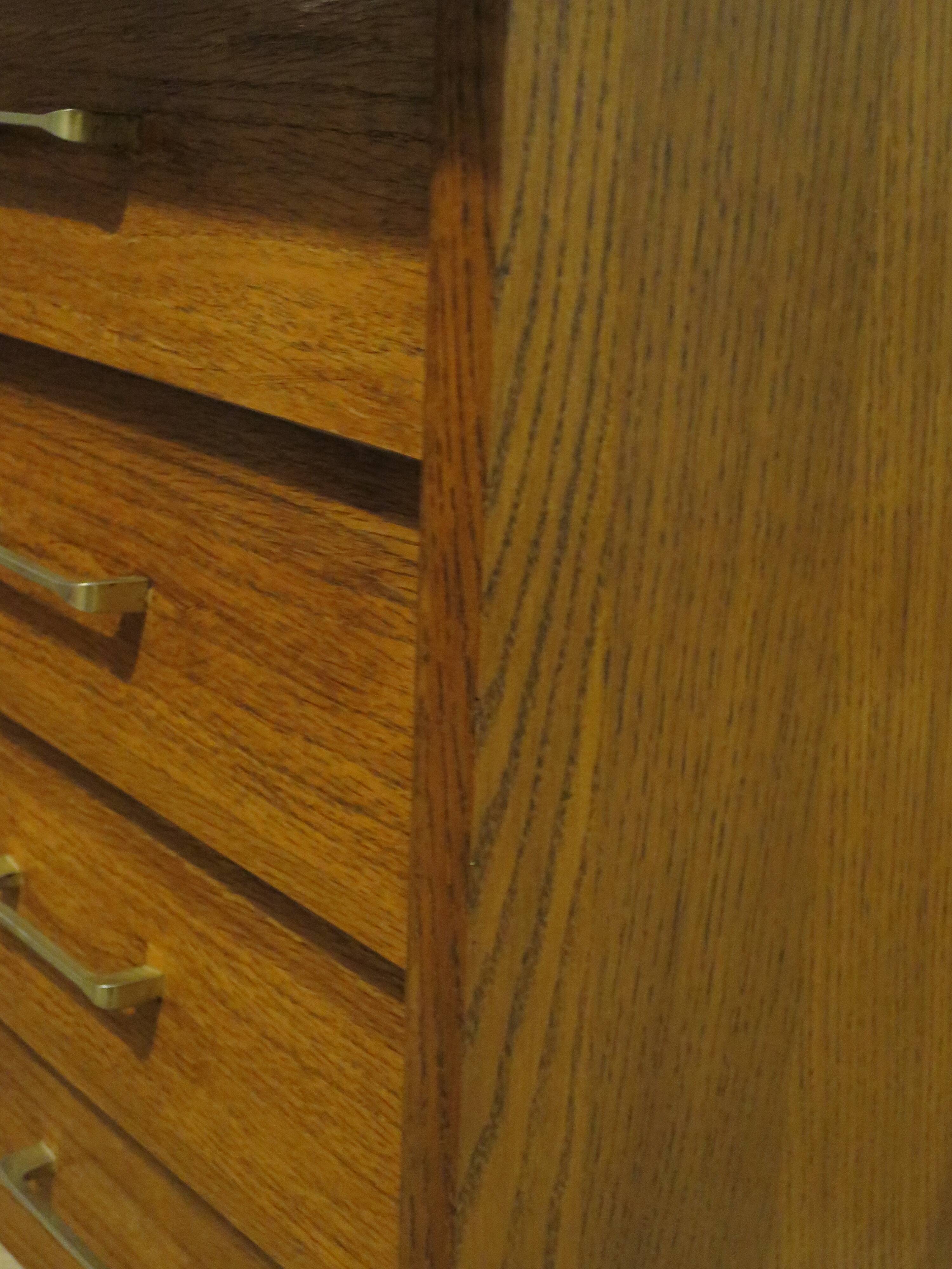 Beautiful vintage desk from the 70s - oak color - 5 drawers and 1 key - Scandinavian style