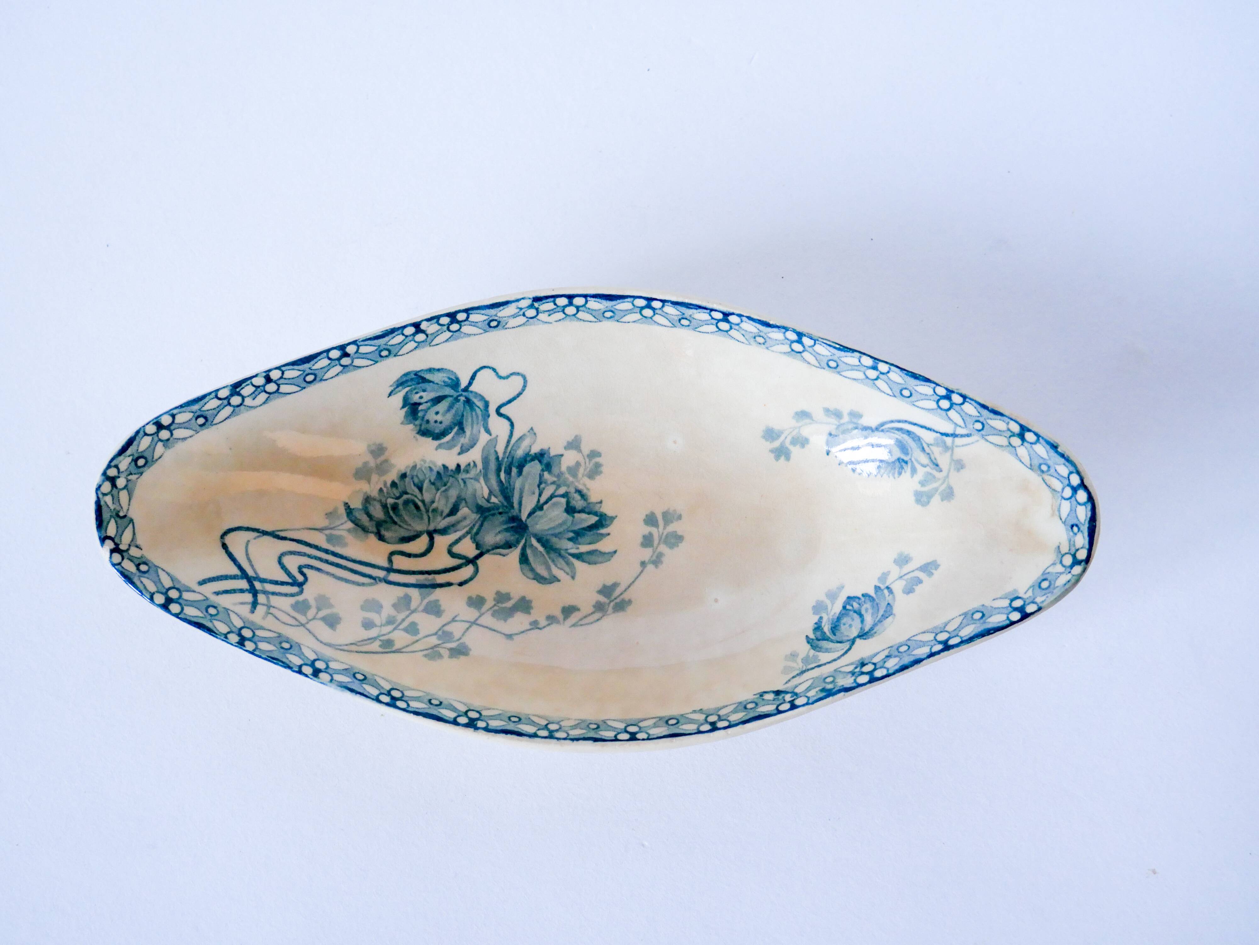 Iron Earth Ravine Digoin Sarreguemines Royat model late 19th century