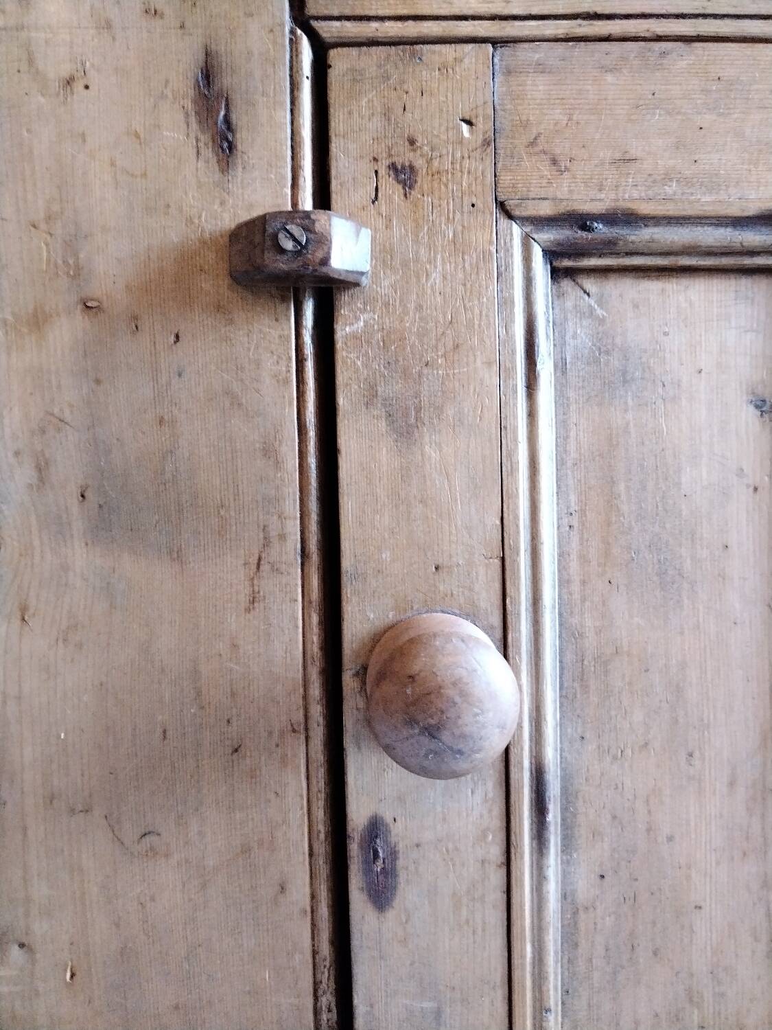 English country dresser