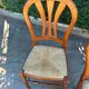 4 chaises en bois