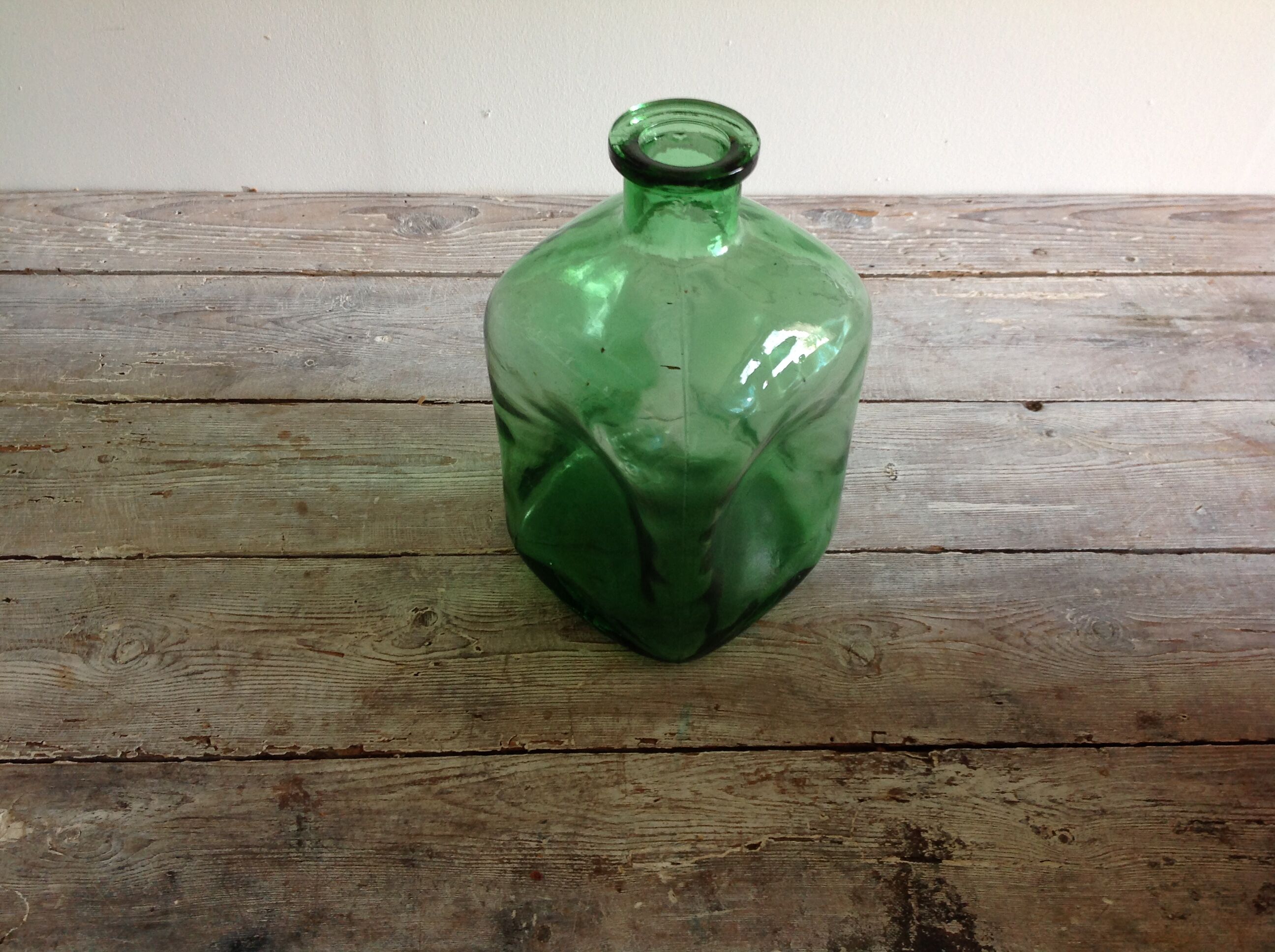 Carafe verte vintage