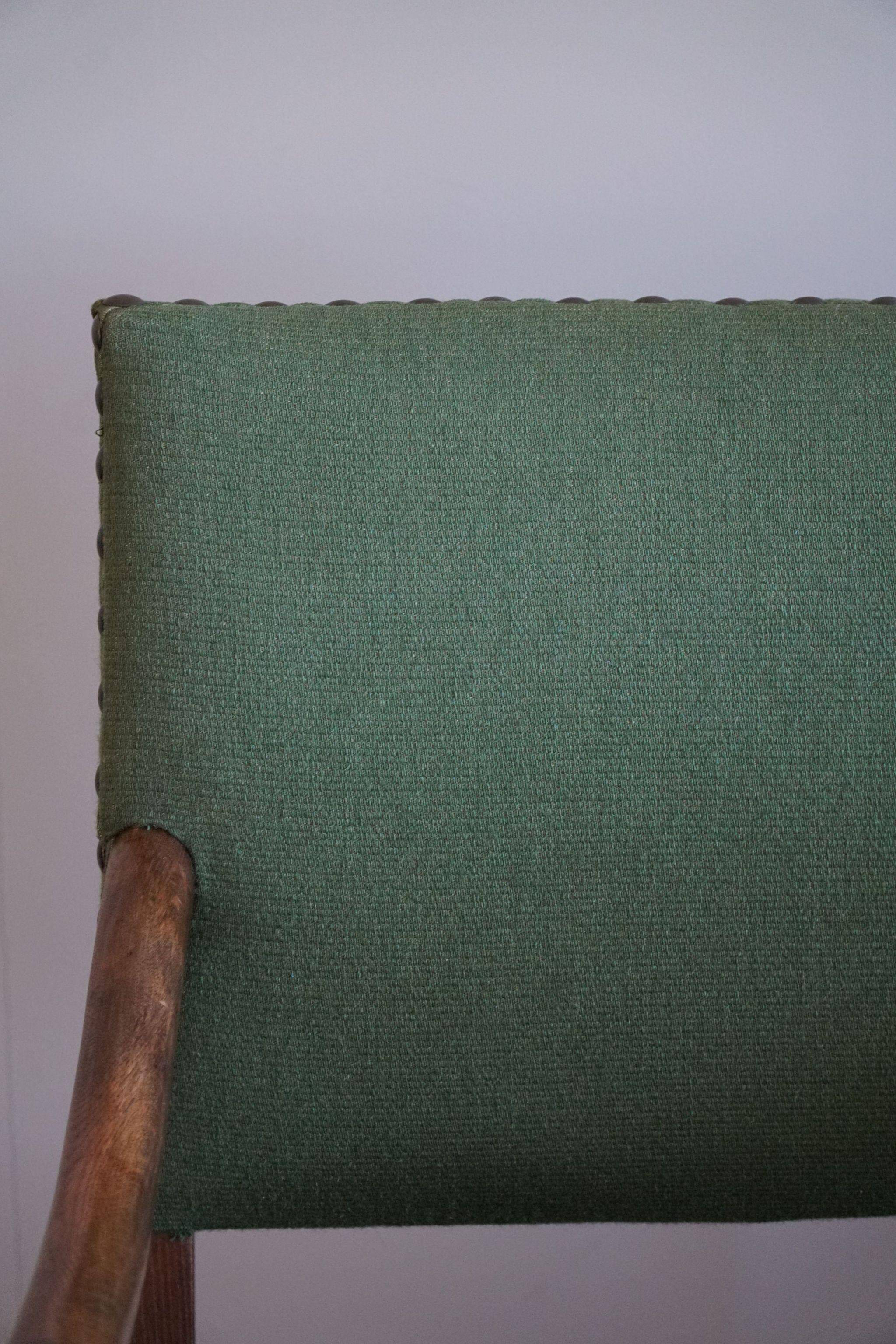 Oak and wool armchairs, Louis XIII style, by a French cabinetmaker from the 1930s.