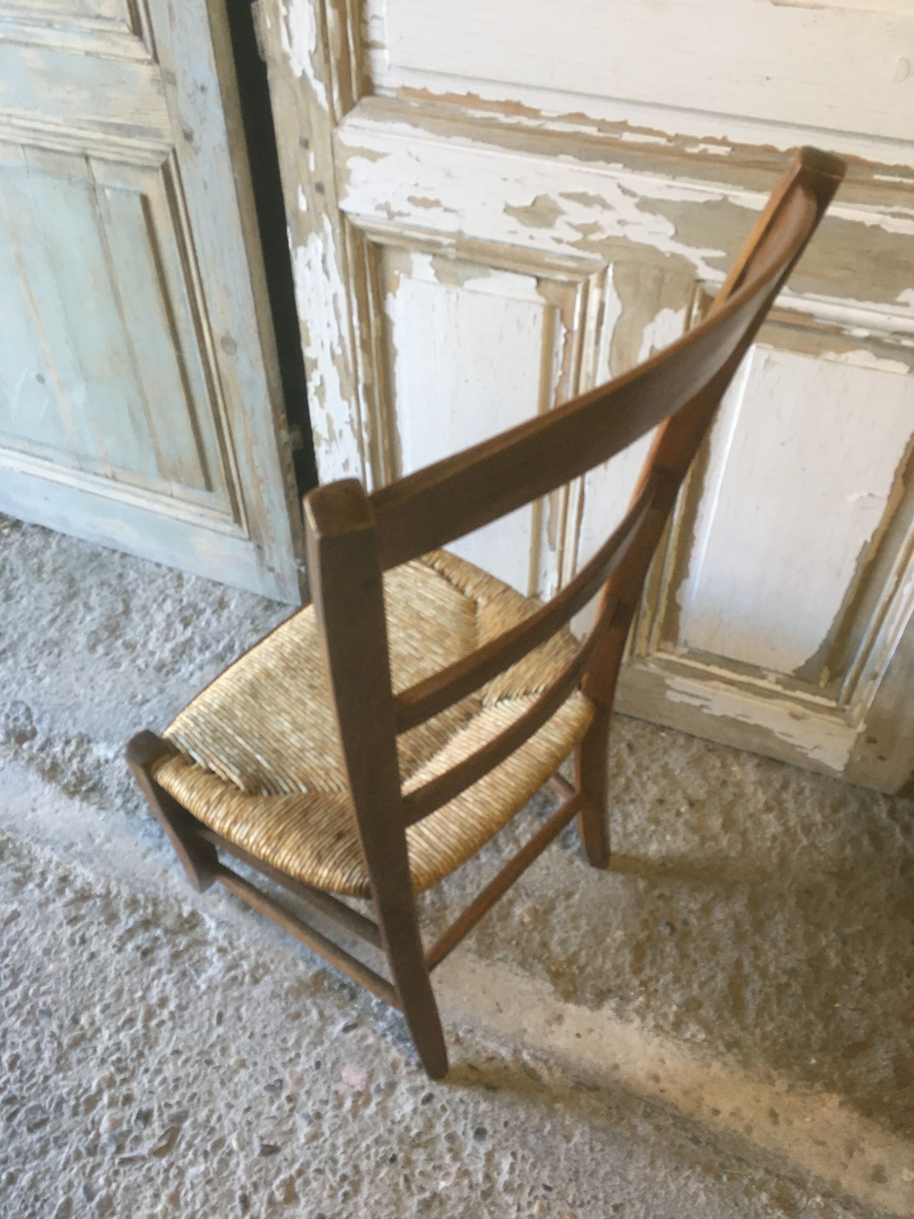 Cherry nurse mulched low chair