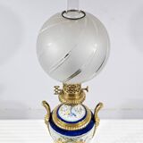 Lampe à pétrole en faïence, époque Napoléon III, milieu XIXème