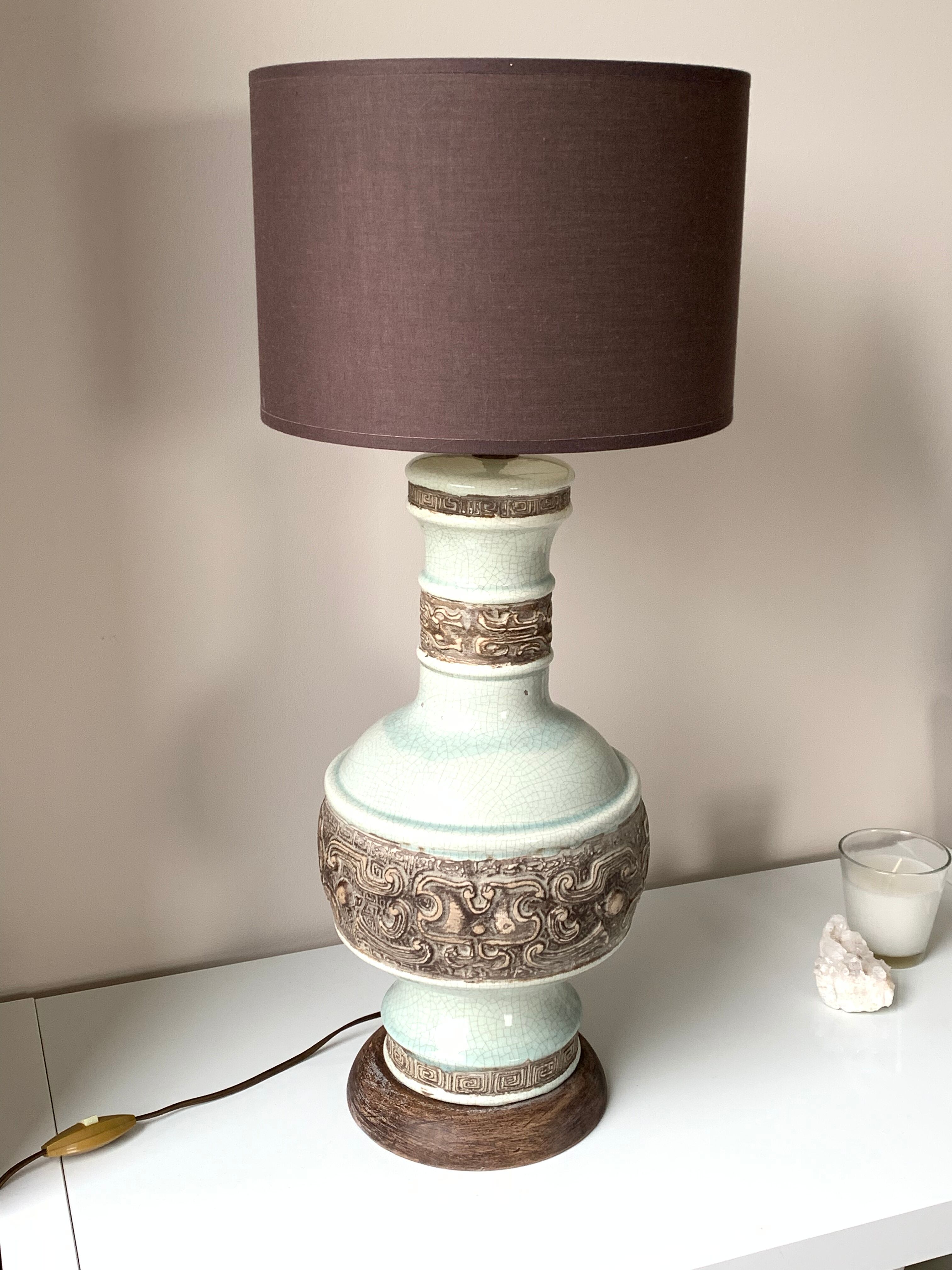 Vintage ceramic foot lamp