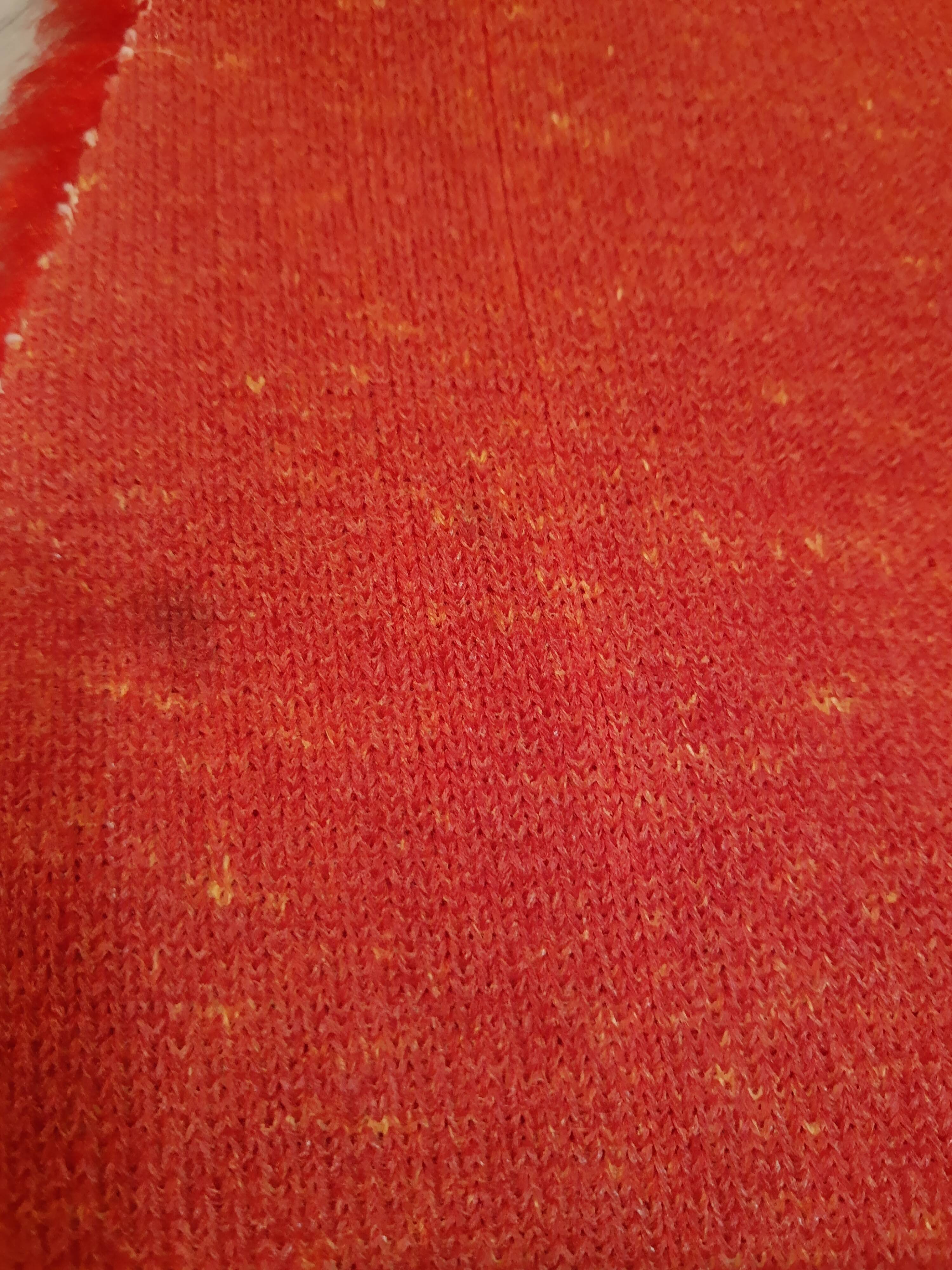 Round carpet in red moumoute style pelfran diameter 130cm vintage