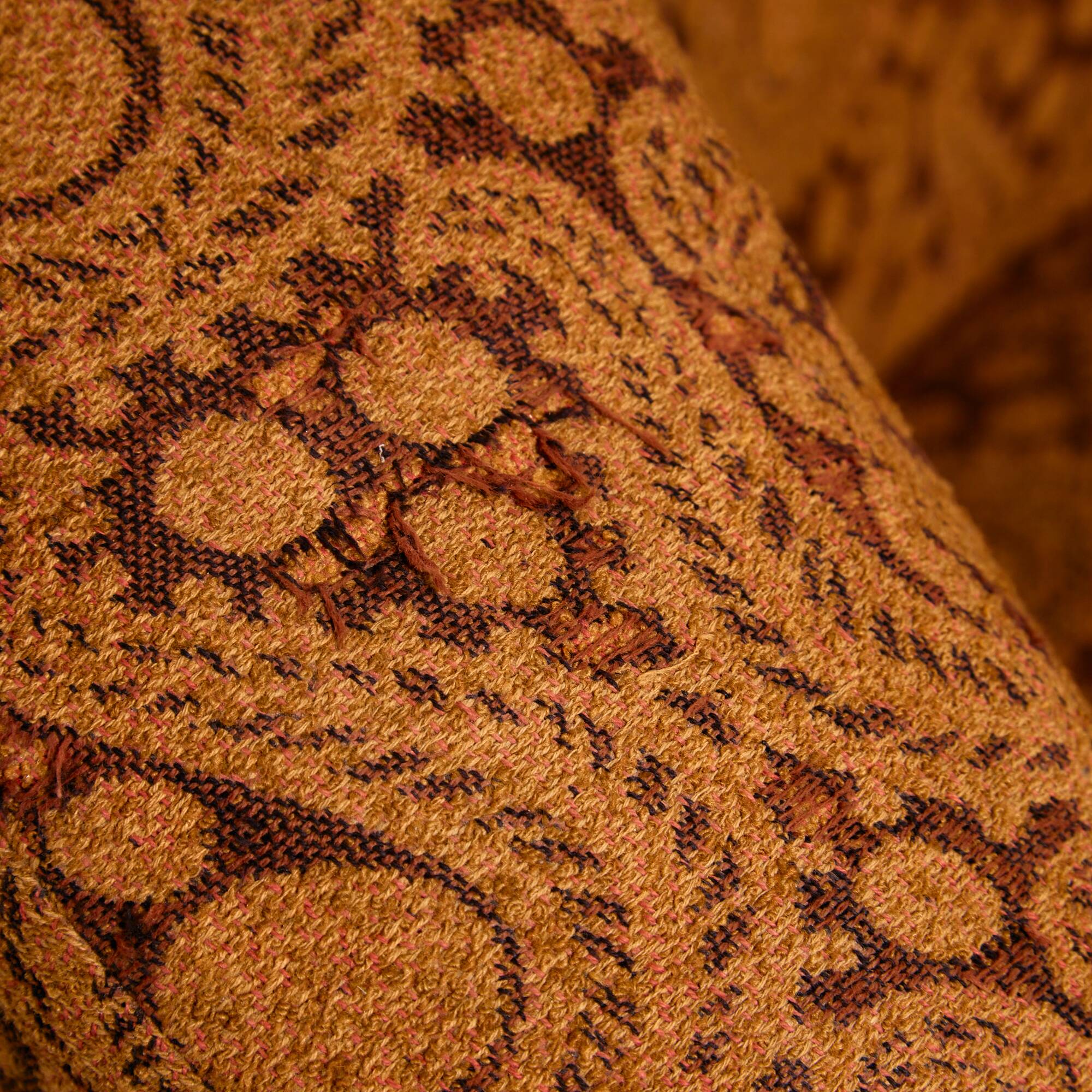 MK11408 Hungarian lounge chair by Sándor Bedécs