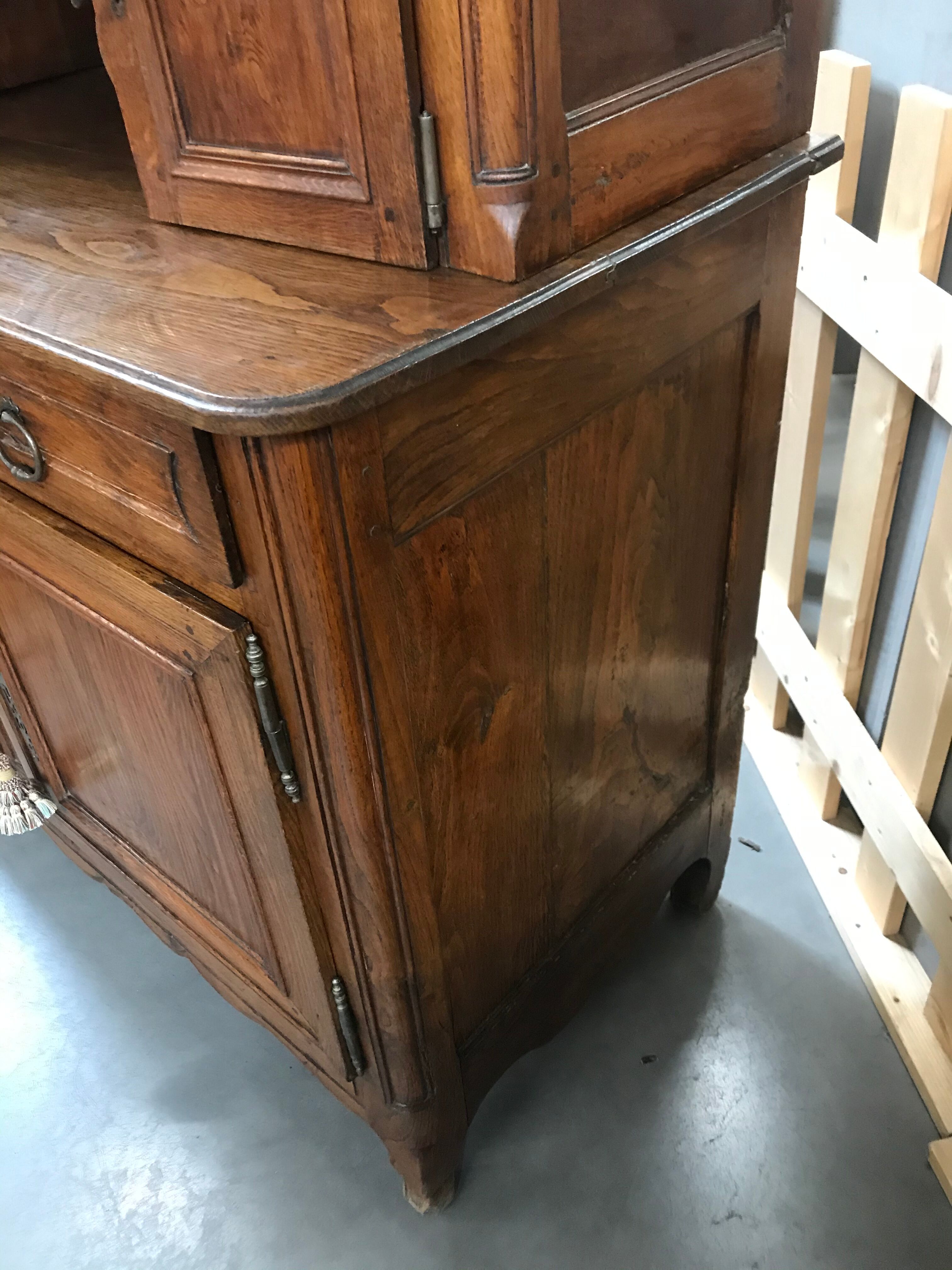 Louis XV era croat in solid oak