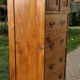 Storage cabinet