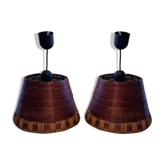 Set of two pendant lights