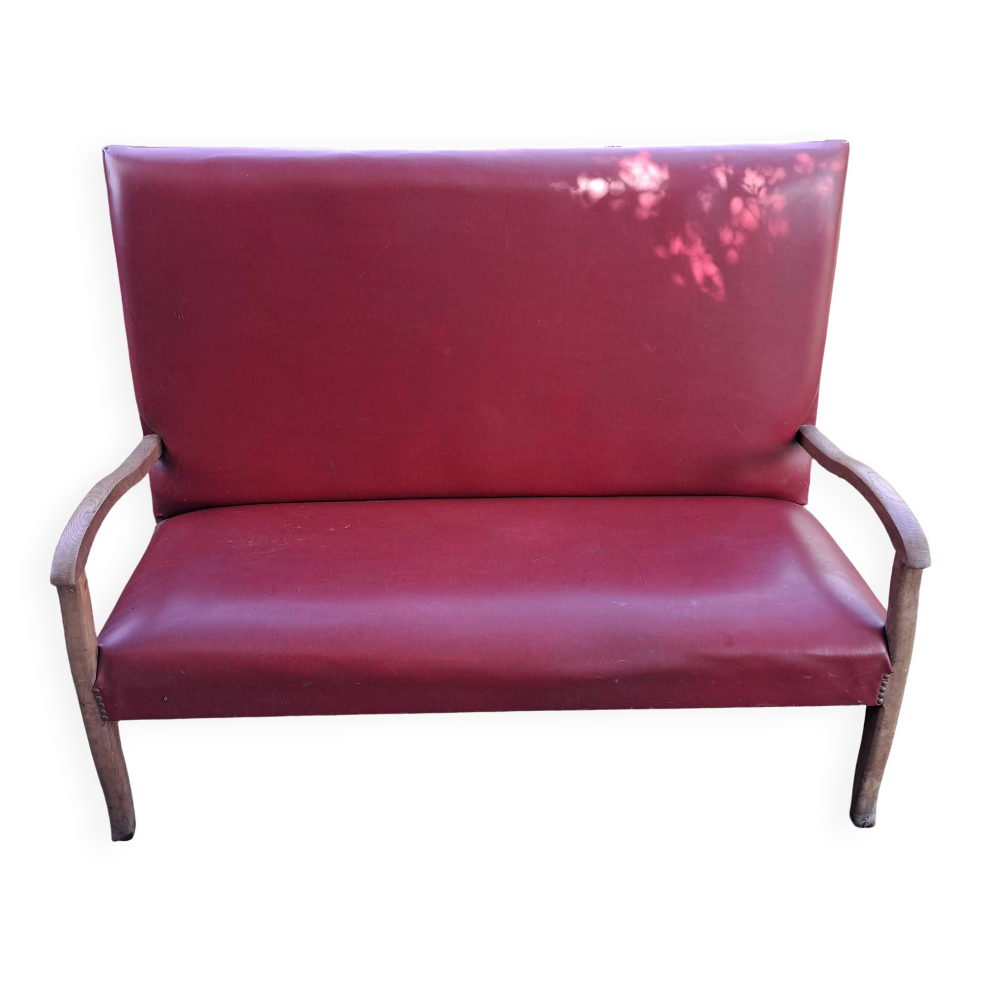 The vintage bistro bench.