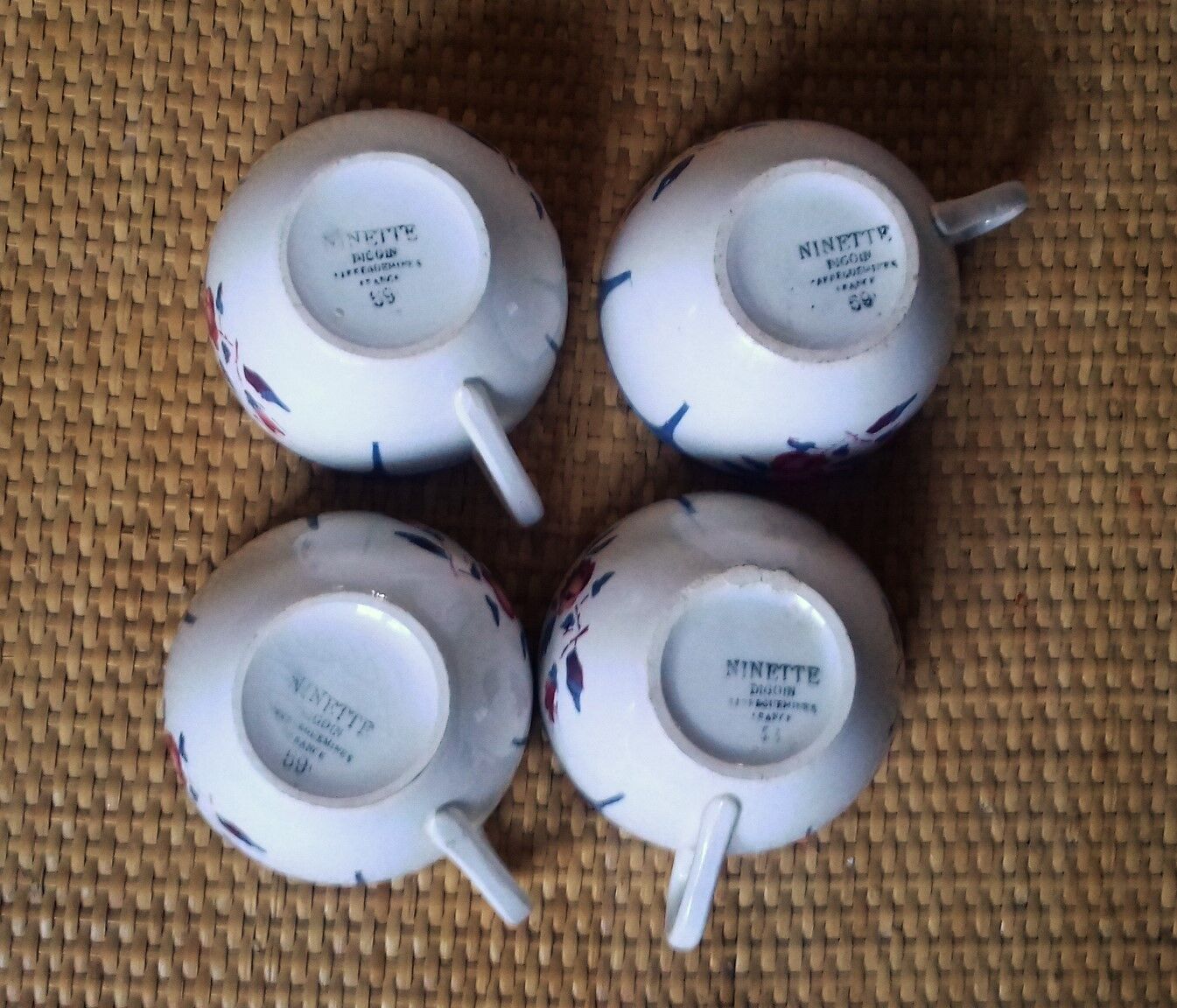 Lot 4 tea cups Digoin Sarreguemines Ninette