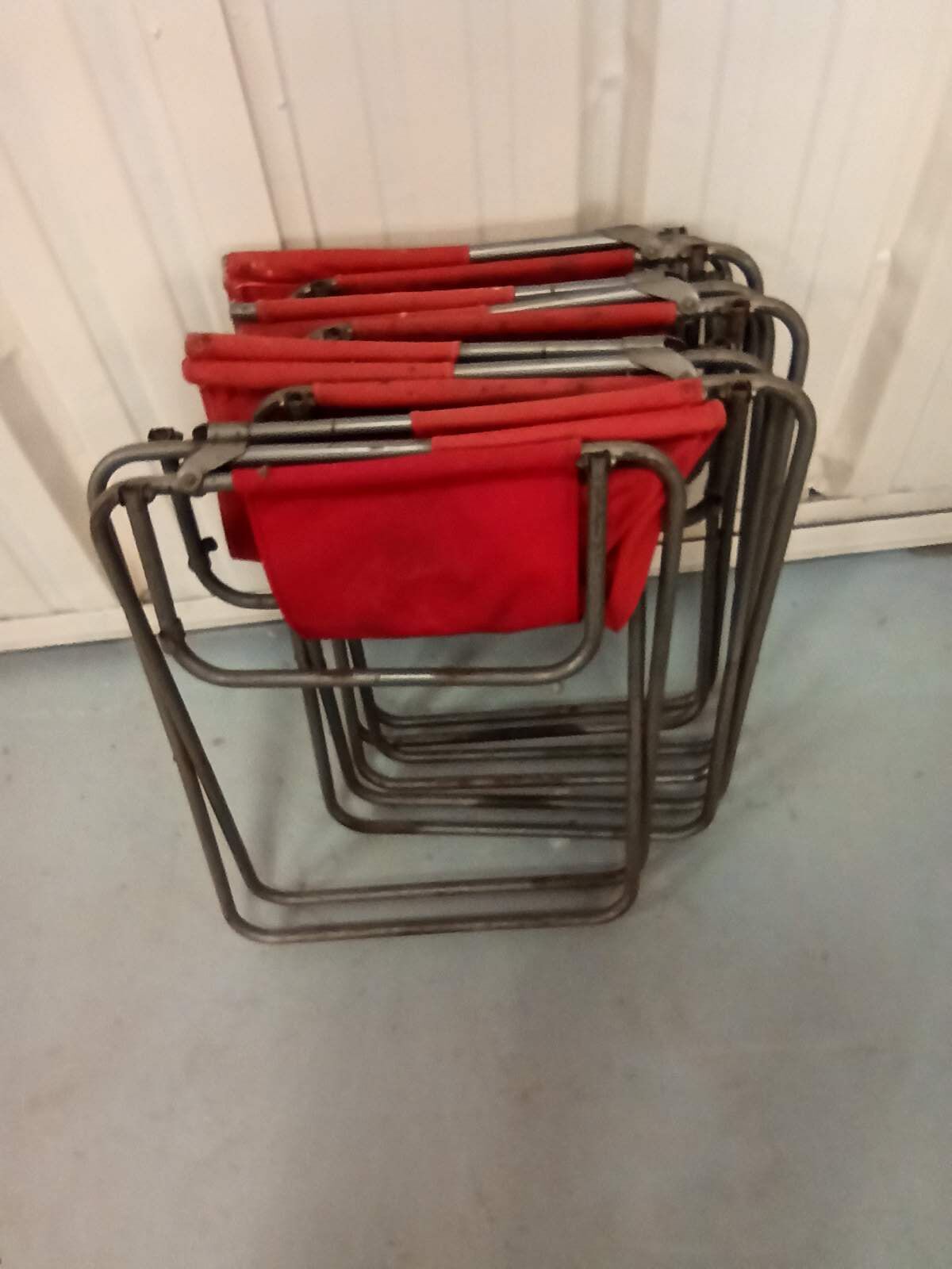 Lot 4 Renolux camping armchairs folding iron and red fabric
