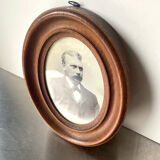 Cadre ovale en bois antique, 19,5 cm x 15,5 cm