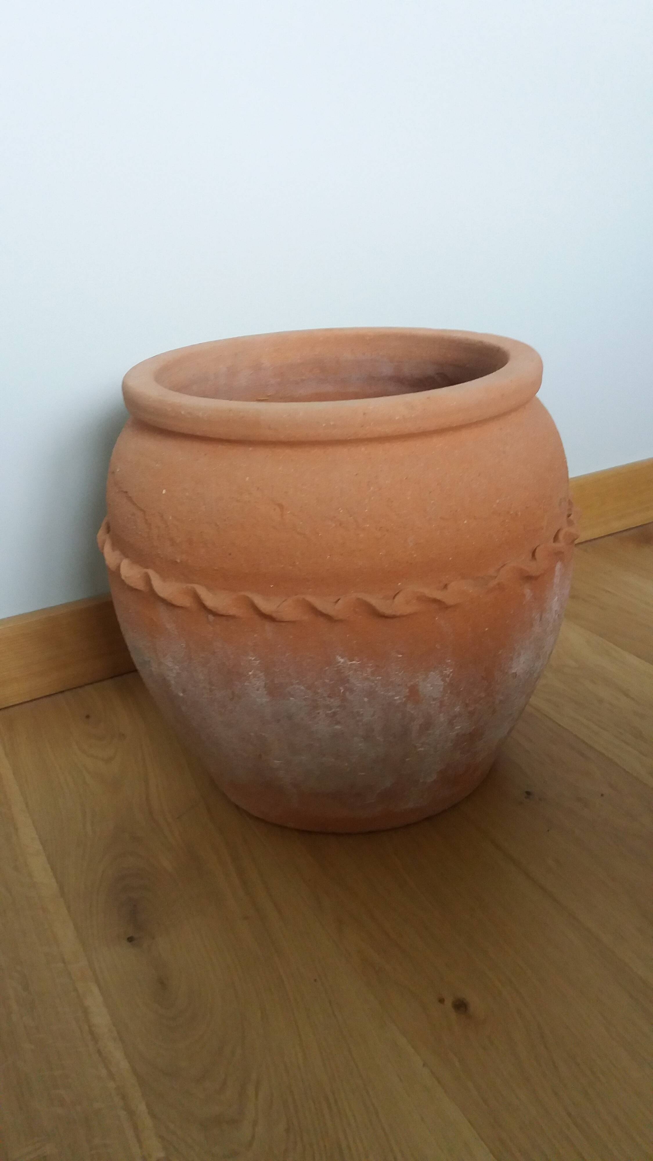 Plant pot, terracotta planter