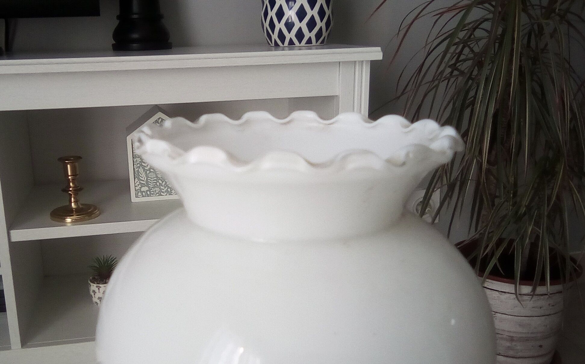 White opaline and brass lamp 50/60s