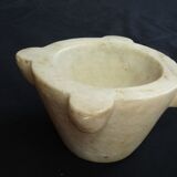 Carrara marble mortar of nineteenth century 26 x 13 cm