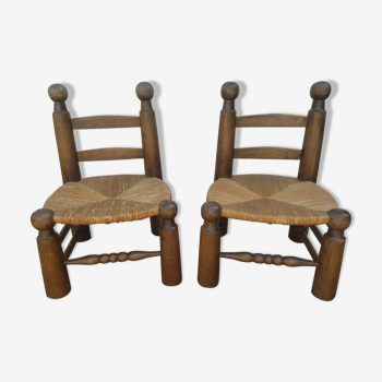 Pair of low mulched chairs