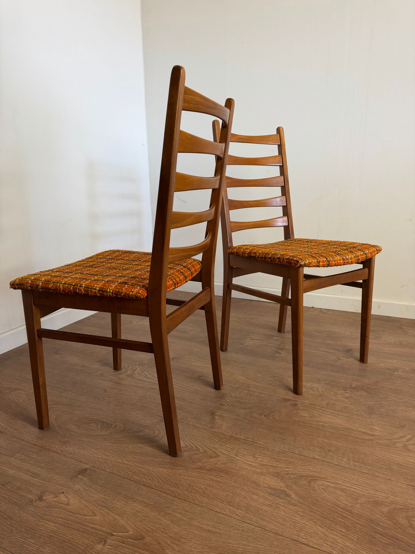 Set of 4 Scandinavian chairs from the 60s/70s.