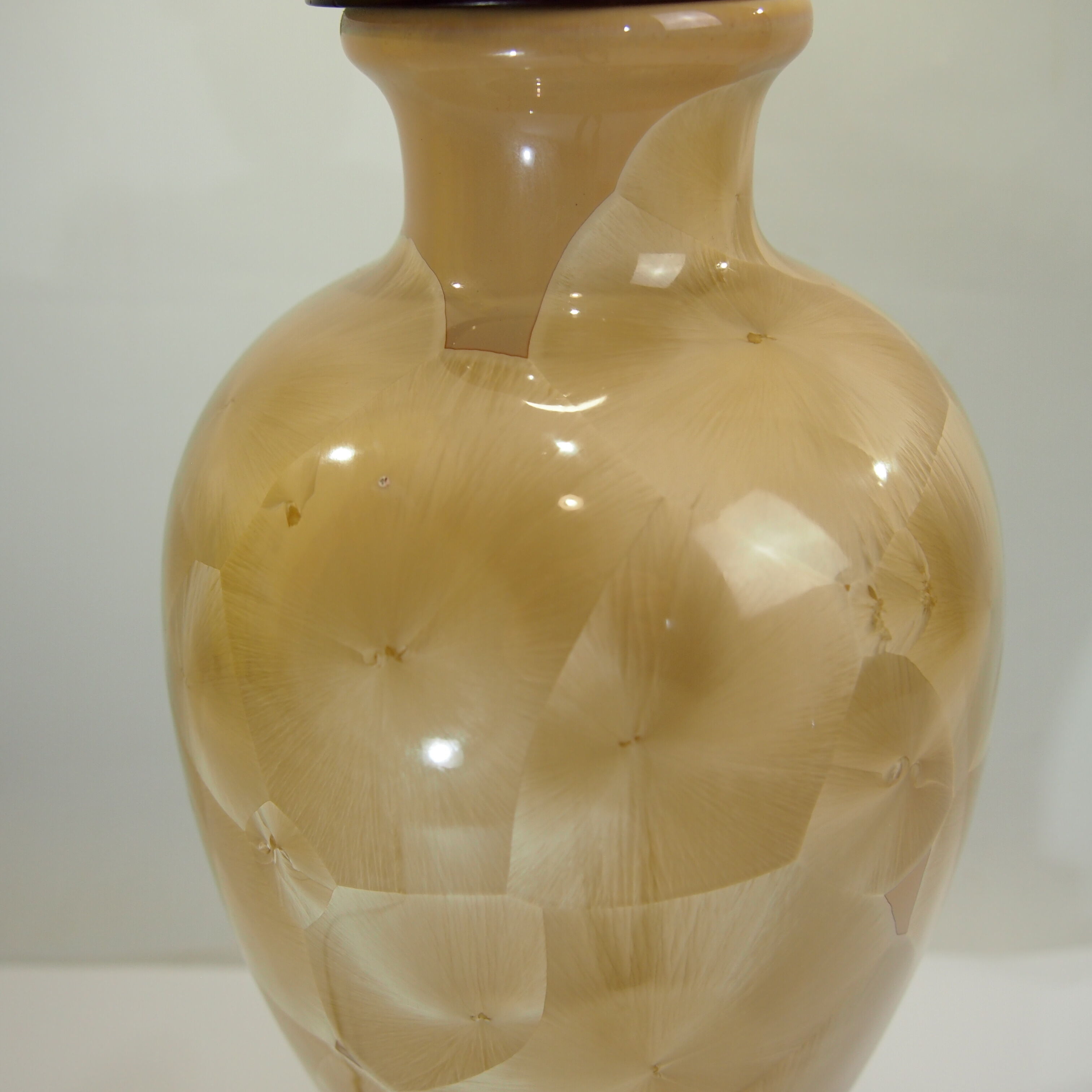 Straw-marquetry table lamp / Louis Drimmer/vintage