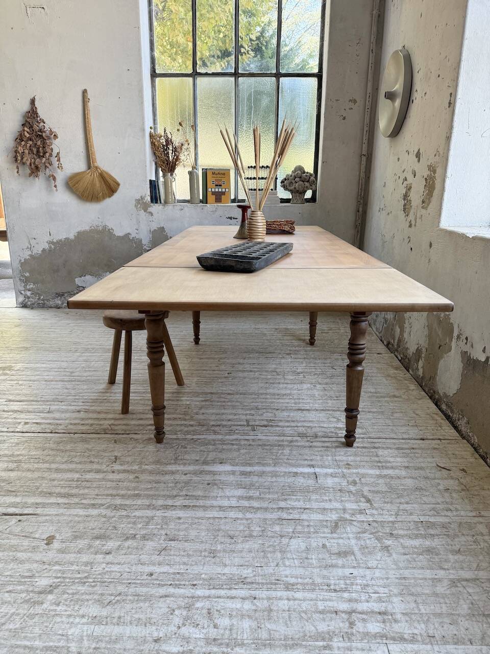 Table de ferme noyer à rallonges 150-250cm