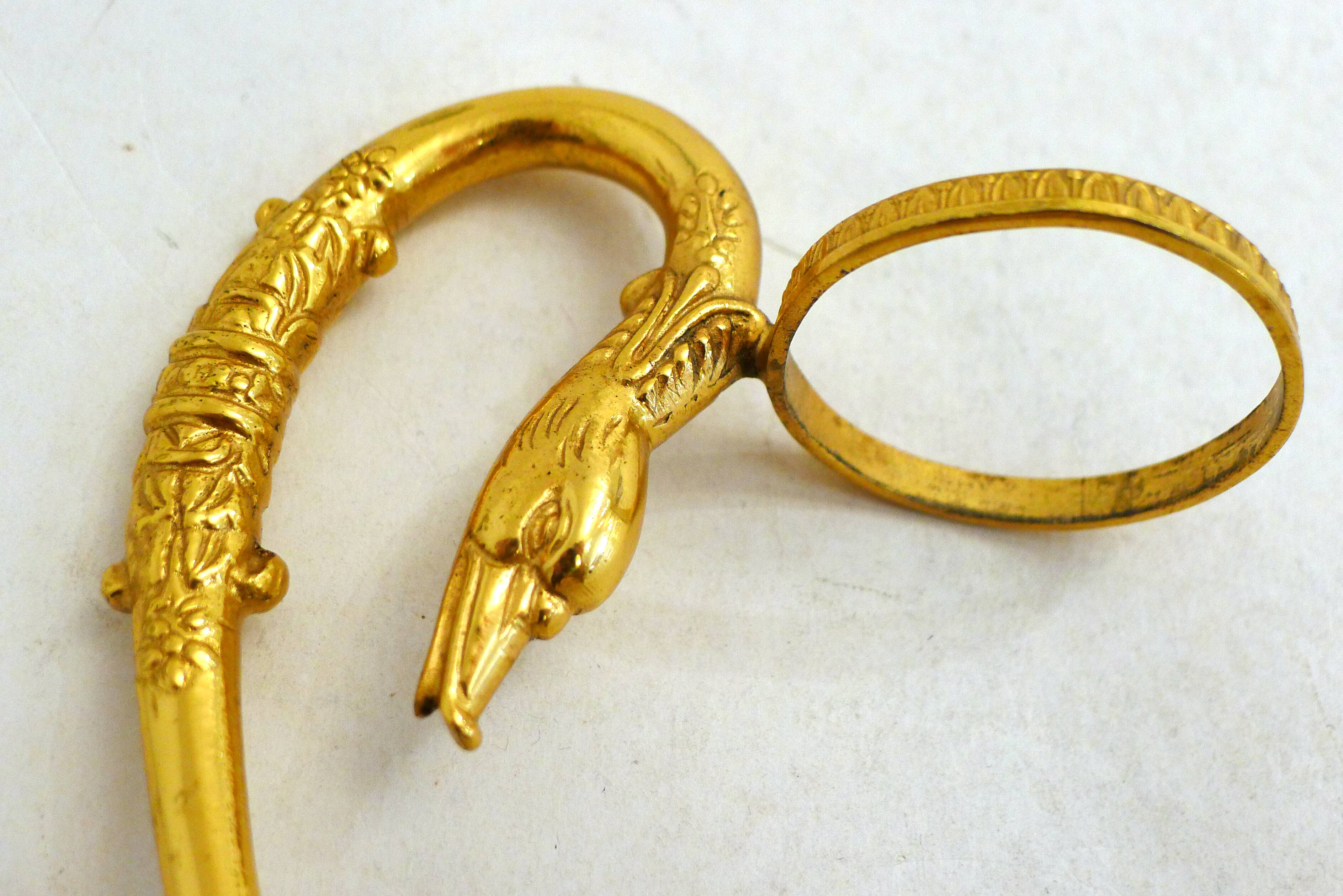 Swan neck soliflore vase in Empire style