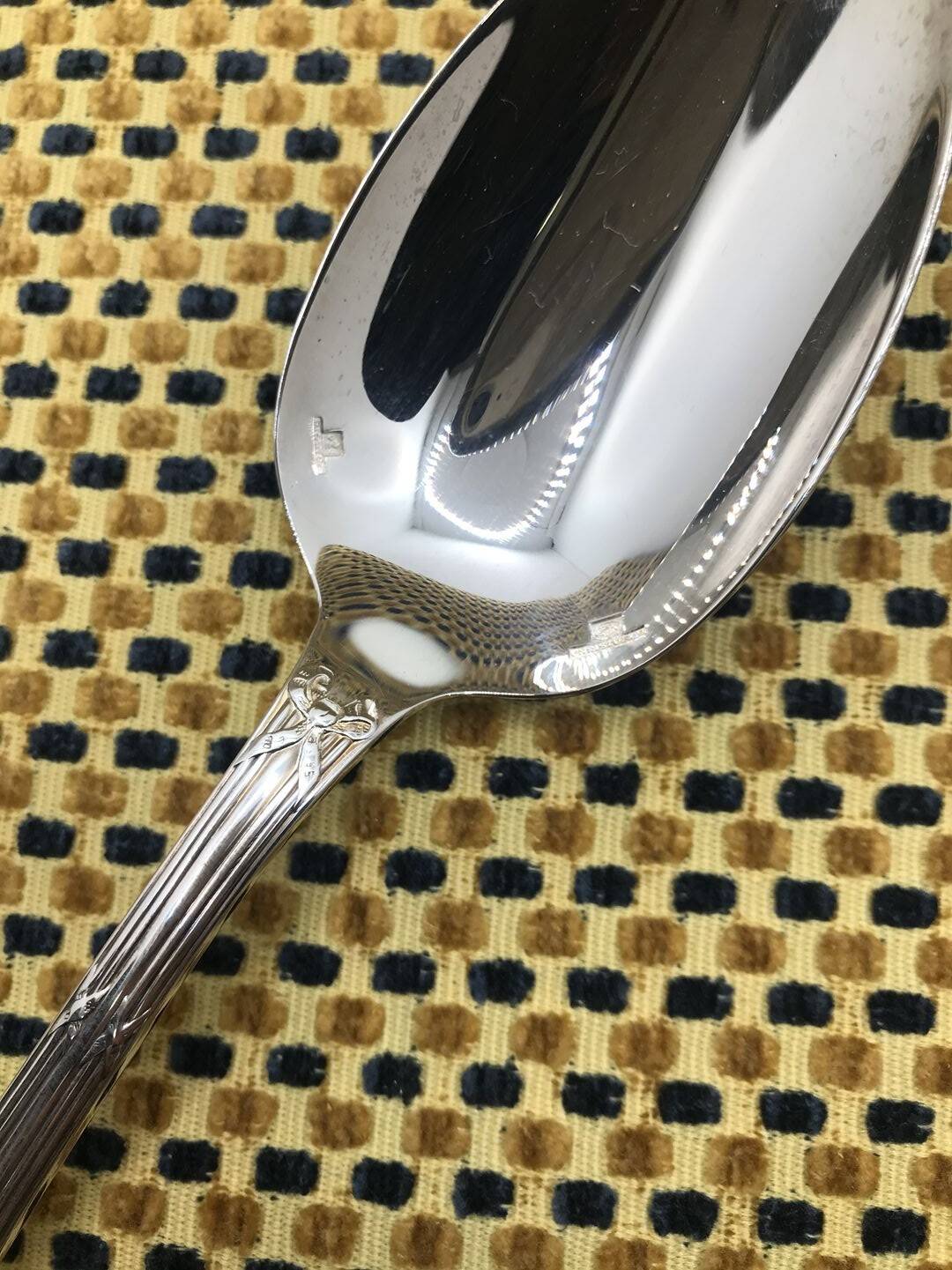 Large silver-plated spoon from Christofle, Rubans model