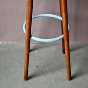 Tabouret de bar vintage années 60 bois et métal laqué bleu