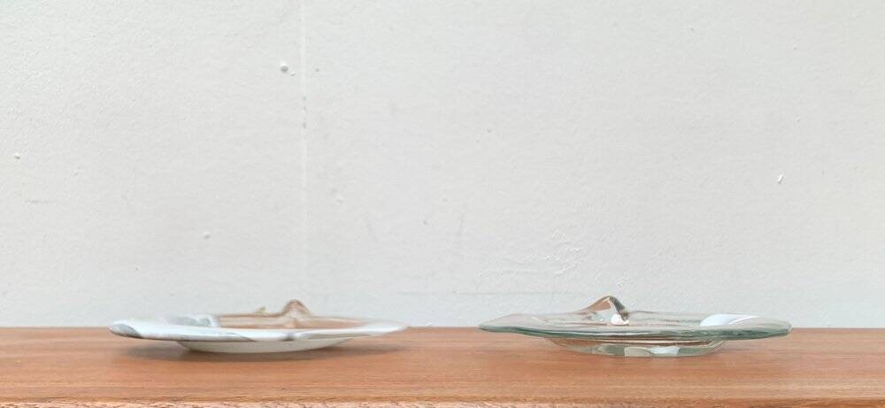 German Vintage Art Collection Richartz Plate and Bowl in Glass by Hans Jürgen Richartz for Mathildenhütte, Solingen, Set of 2