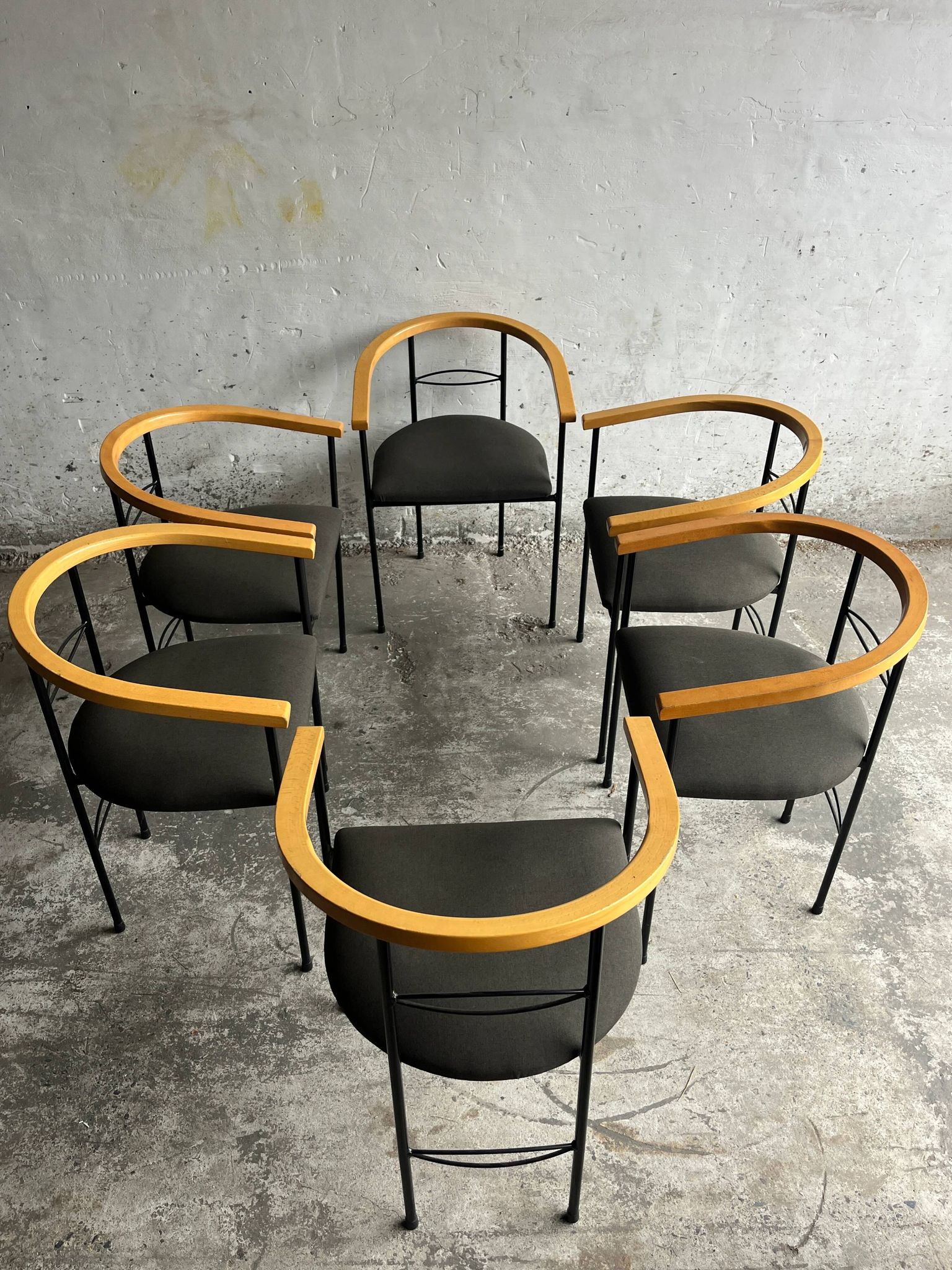 Lot de 6 chaises de salle à manger postmodernes