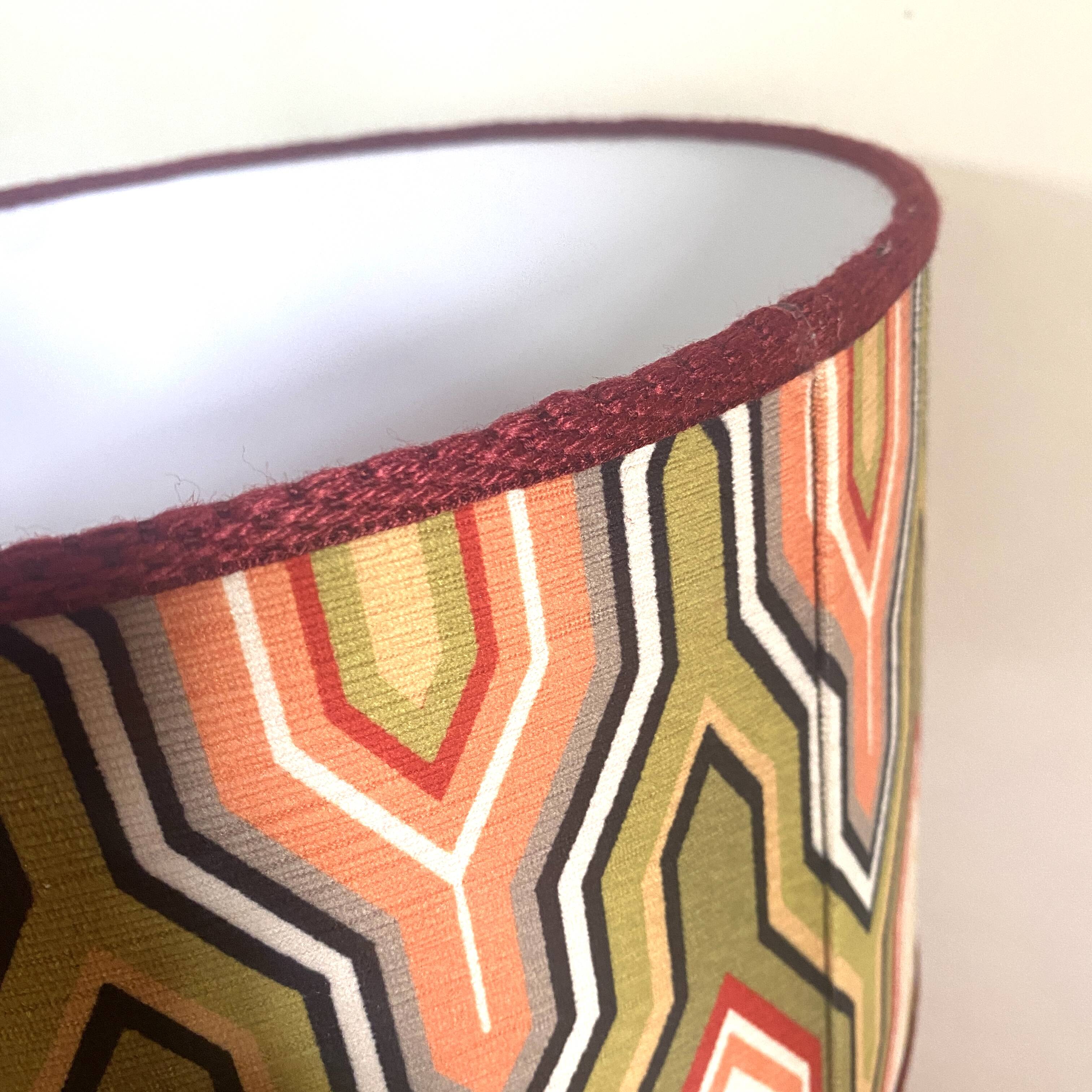 Upcycled vintage lamp - upcycling - Bordeaux ceramic