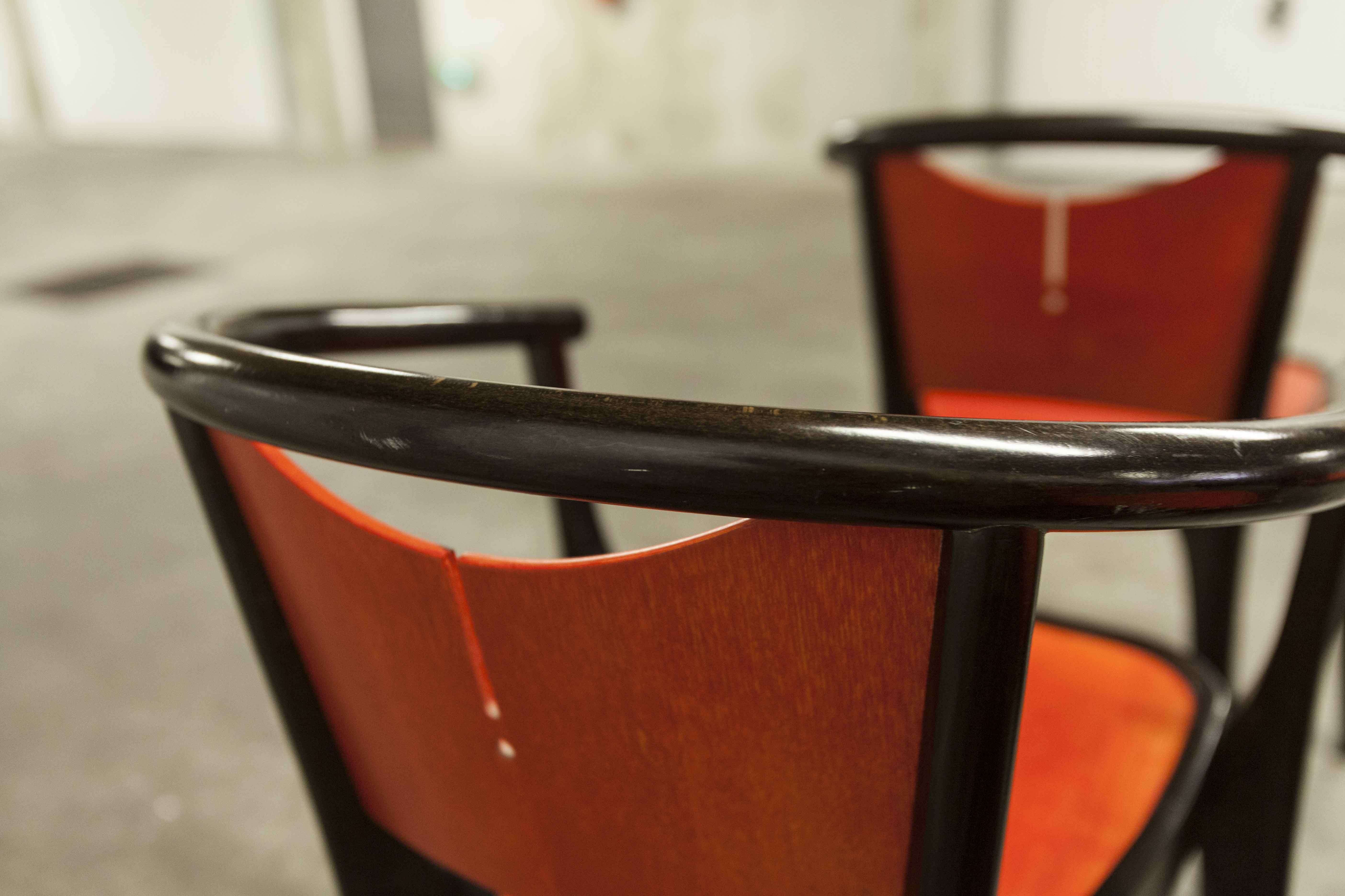 Table and 6 armchairs Baumann Diese, design Pagnon Pelhaître, Wenge color and red,