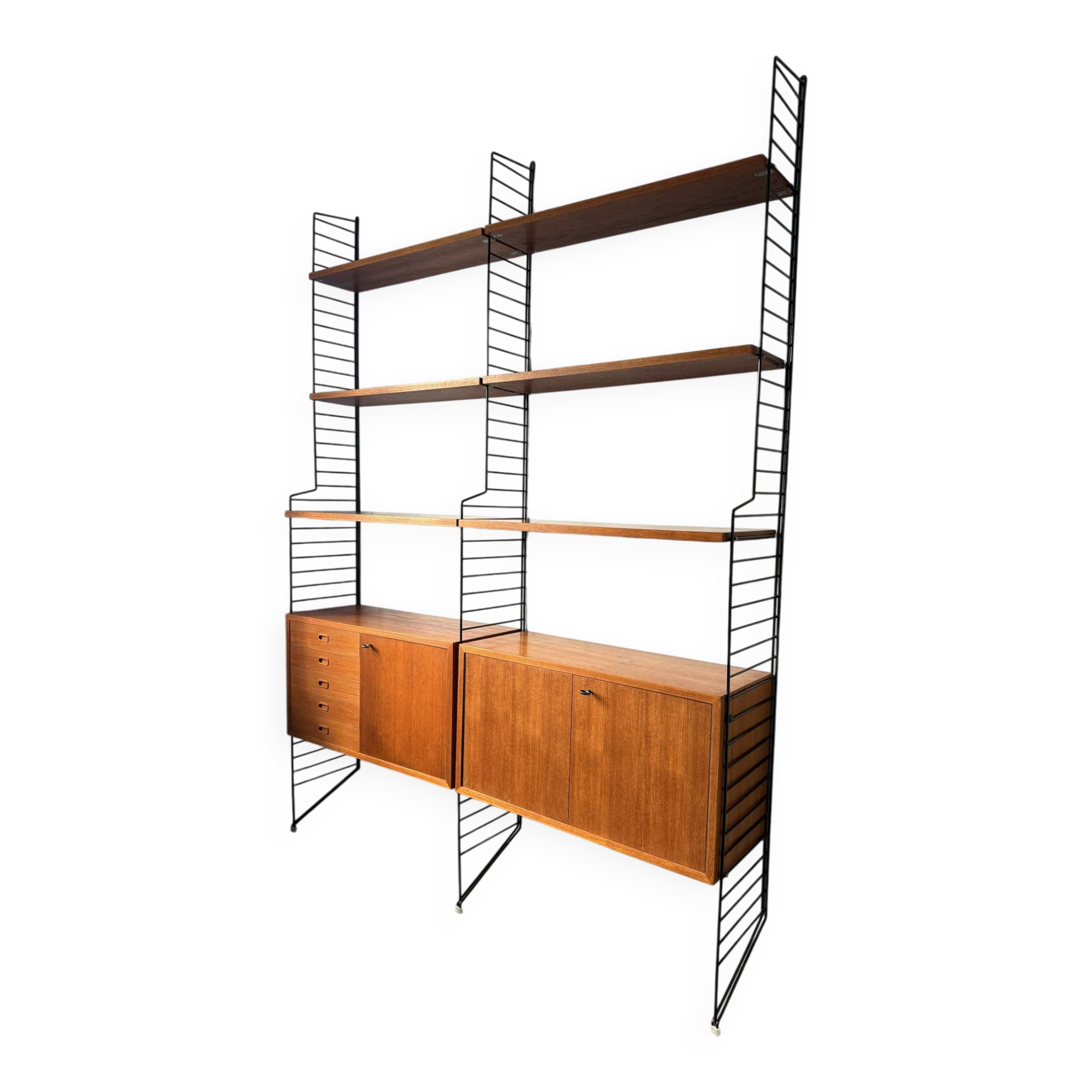 Scandinavian library Nisse Strinning 1960