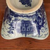 Blue English planter