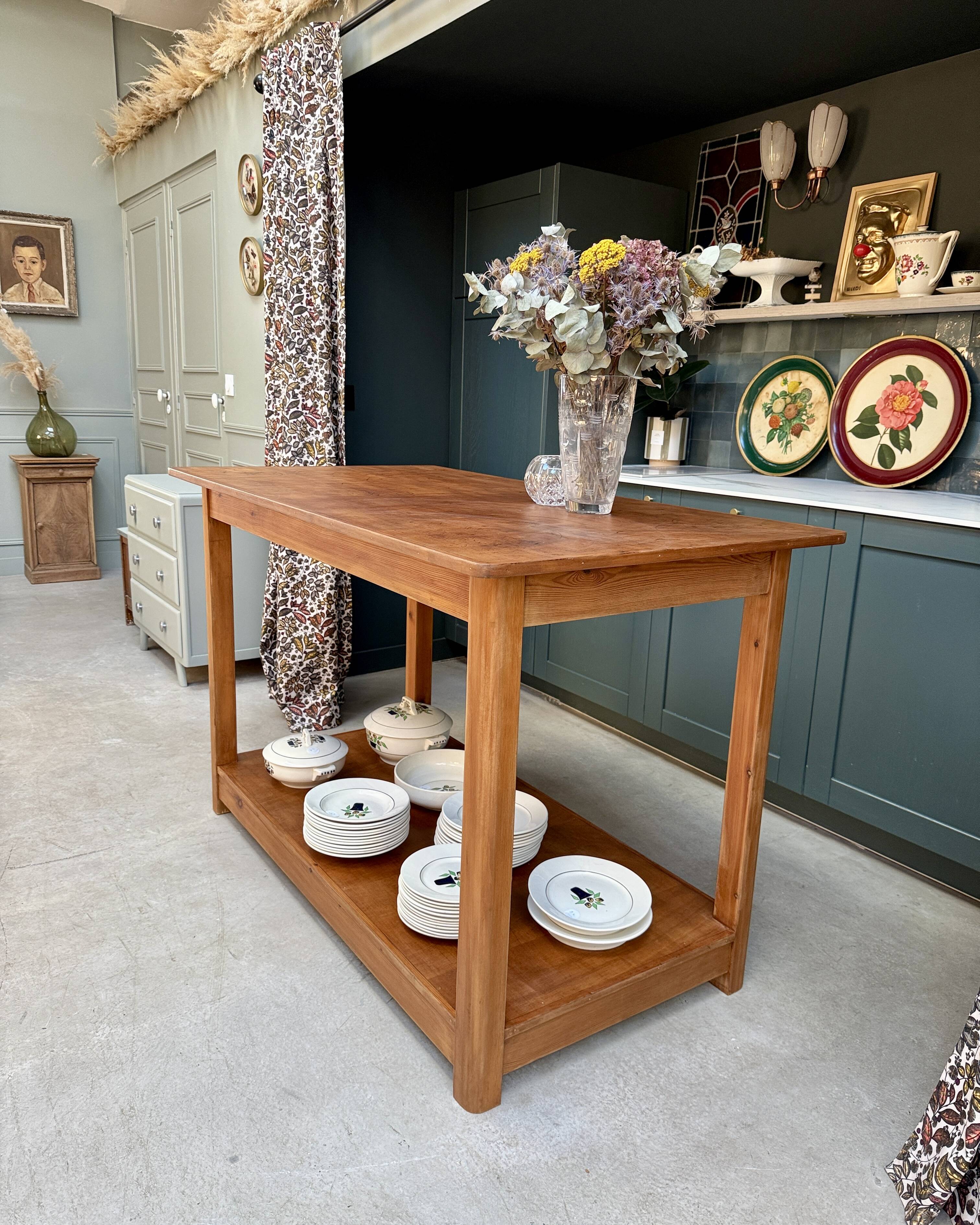 Antique table / island / counter