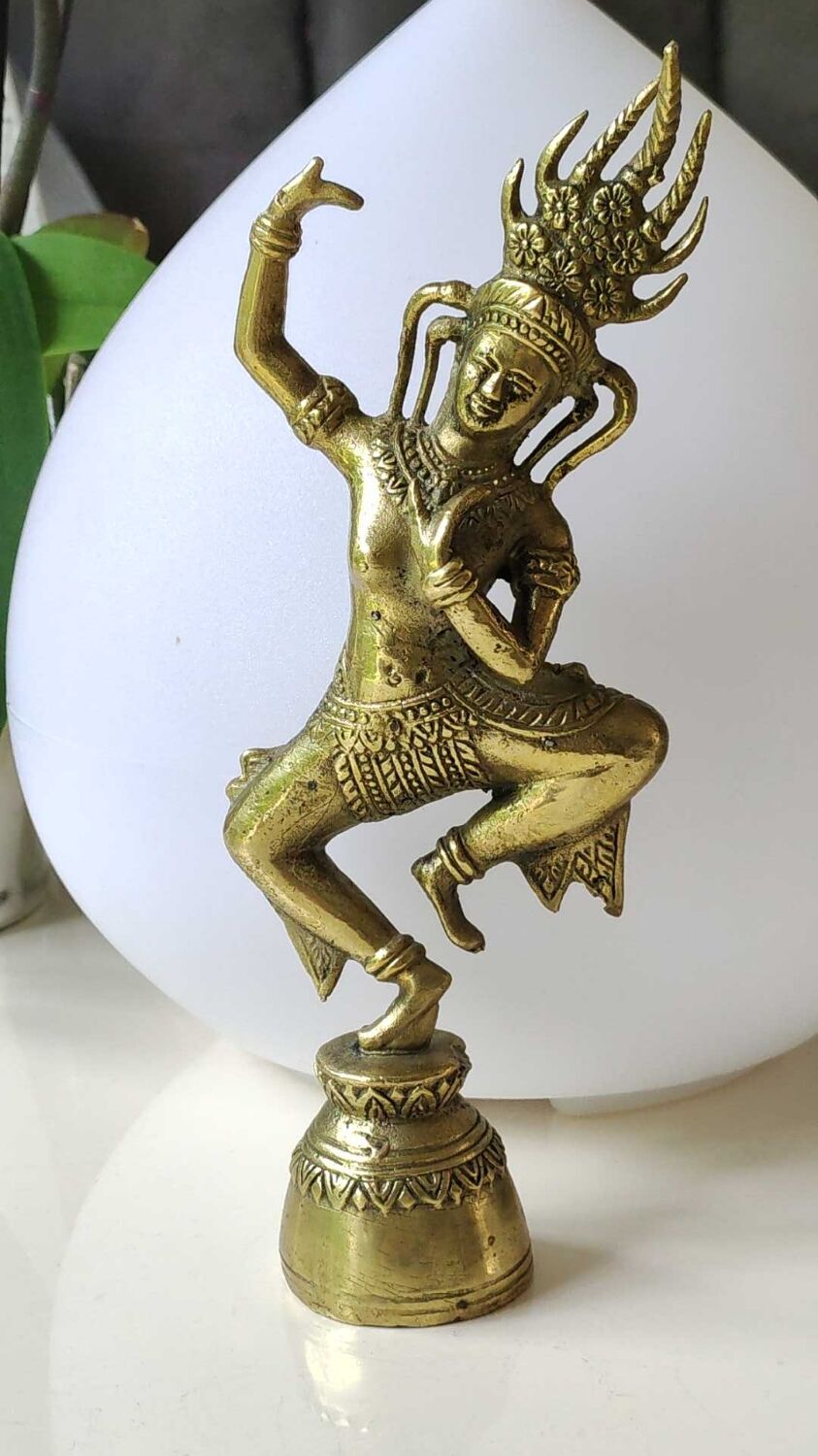 Clochette de table en forme de Danseuse céleste Apsara Khmer, en bronze doré