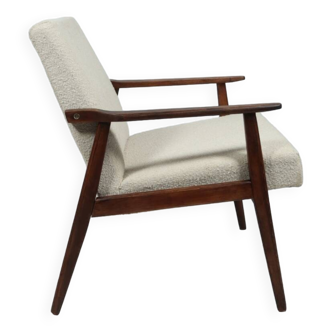 Fauteuil moderne beige naturel bouclé couleur bois noyer 1970 chaise scandinave restaurée