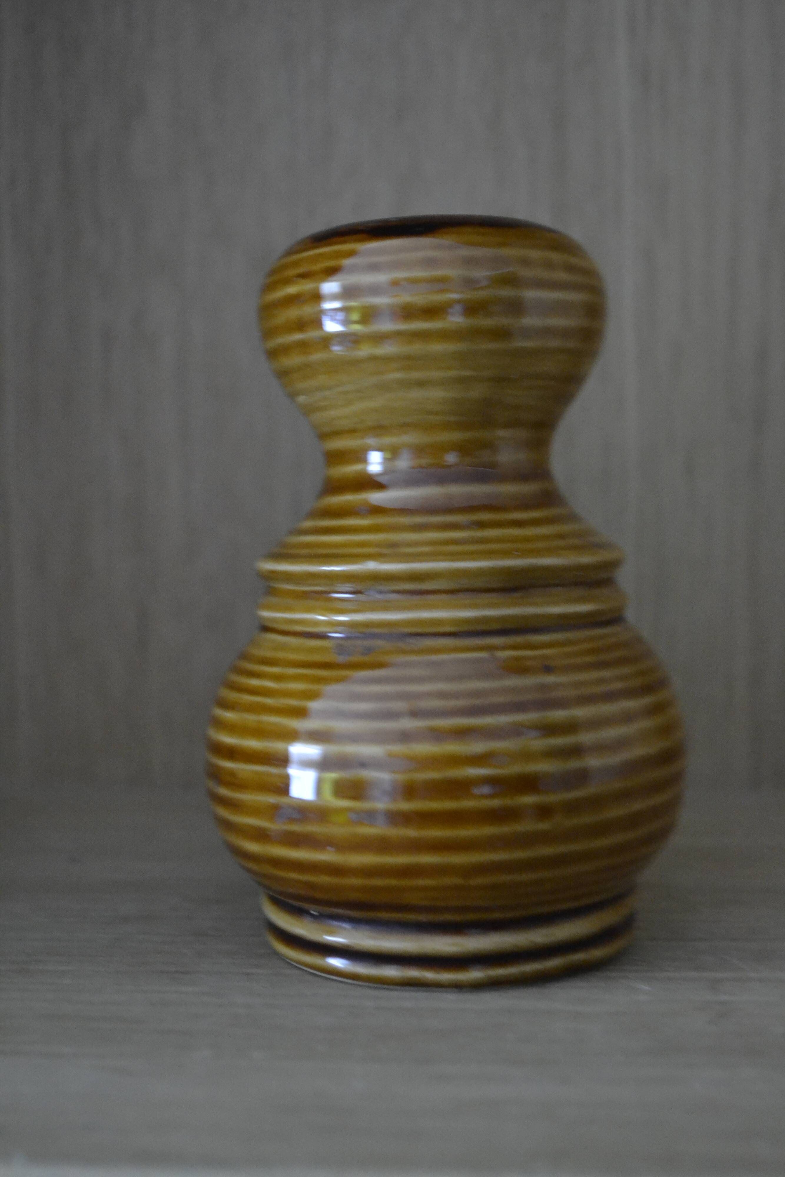 Saint Clément salt shaker