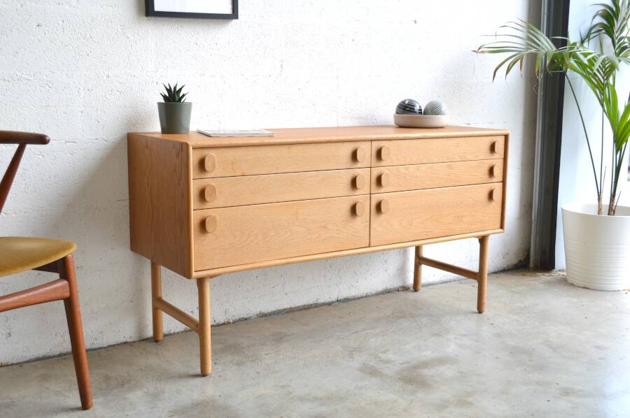 Enfilade / sideboard by Meredew 133 cm