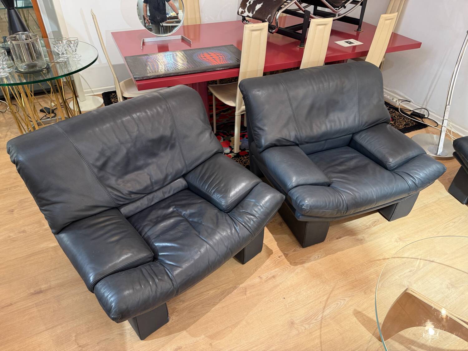 Pair of armchairs, Nicoletti Salotti, 1980, Italy