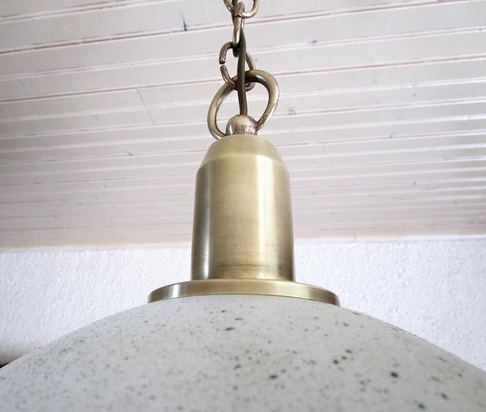 Suspension dome in satin and brass glass