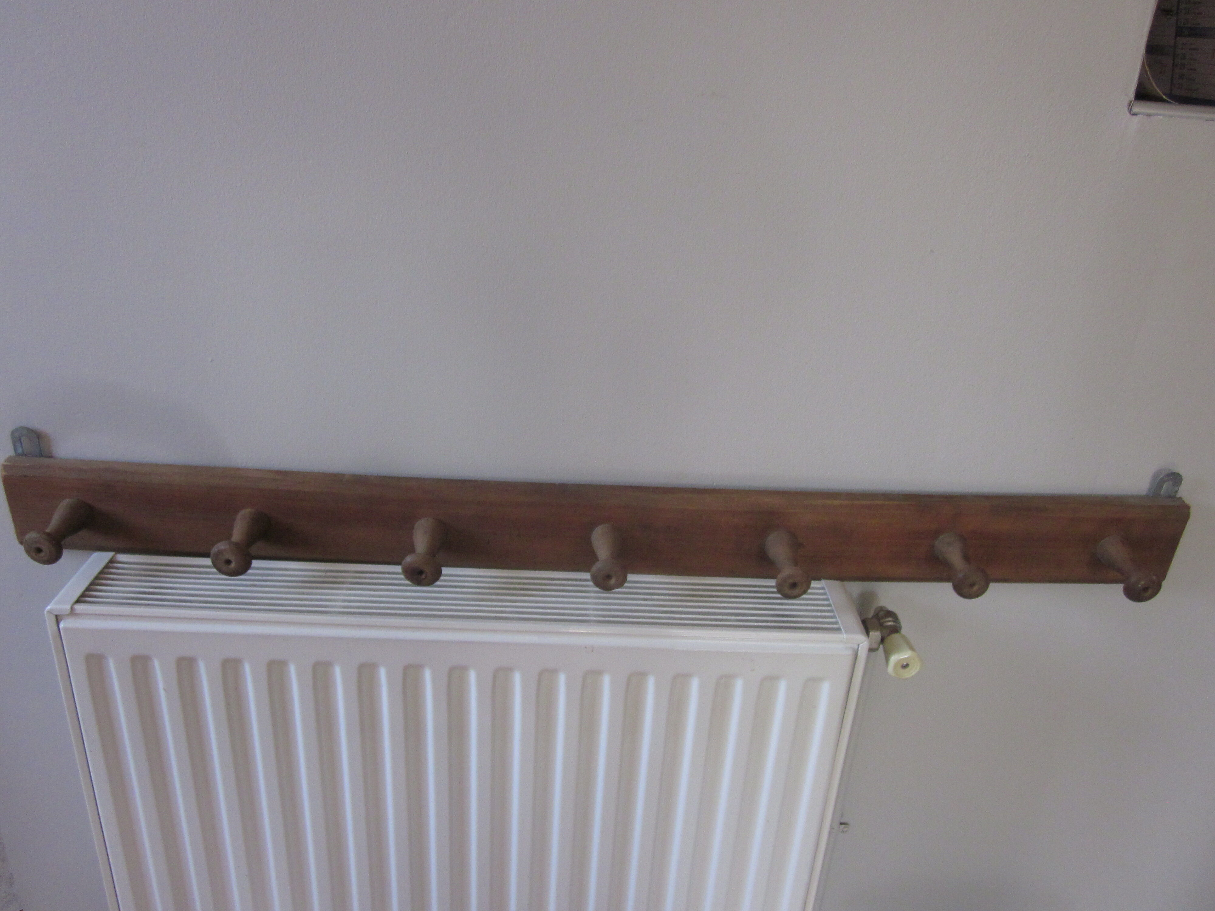 Old coat holder with 7 hooks