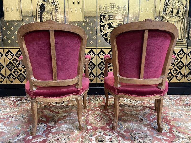 Pair of Louis XV style cabriolet armchairs in red velvet