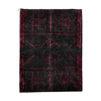 Tapis marocain moderne noir