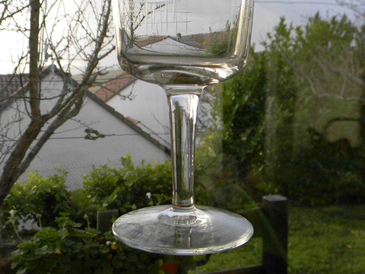 Lot de 8 verres à eau en verres années 1950.