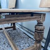 Extendable monastery table