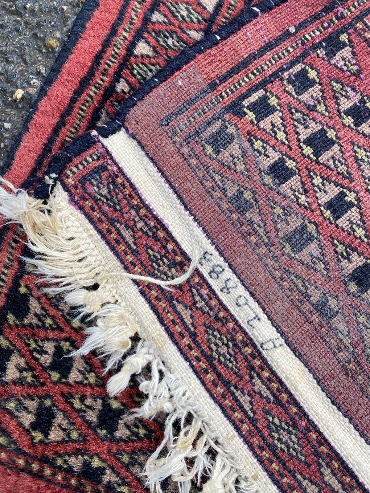 Turkmen Persian carpet with a so-called Kejebe pattern, 60x170cm.