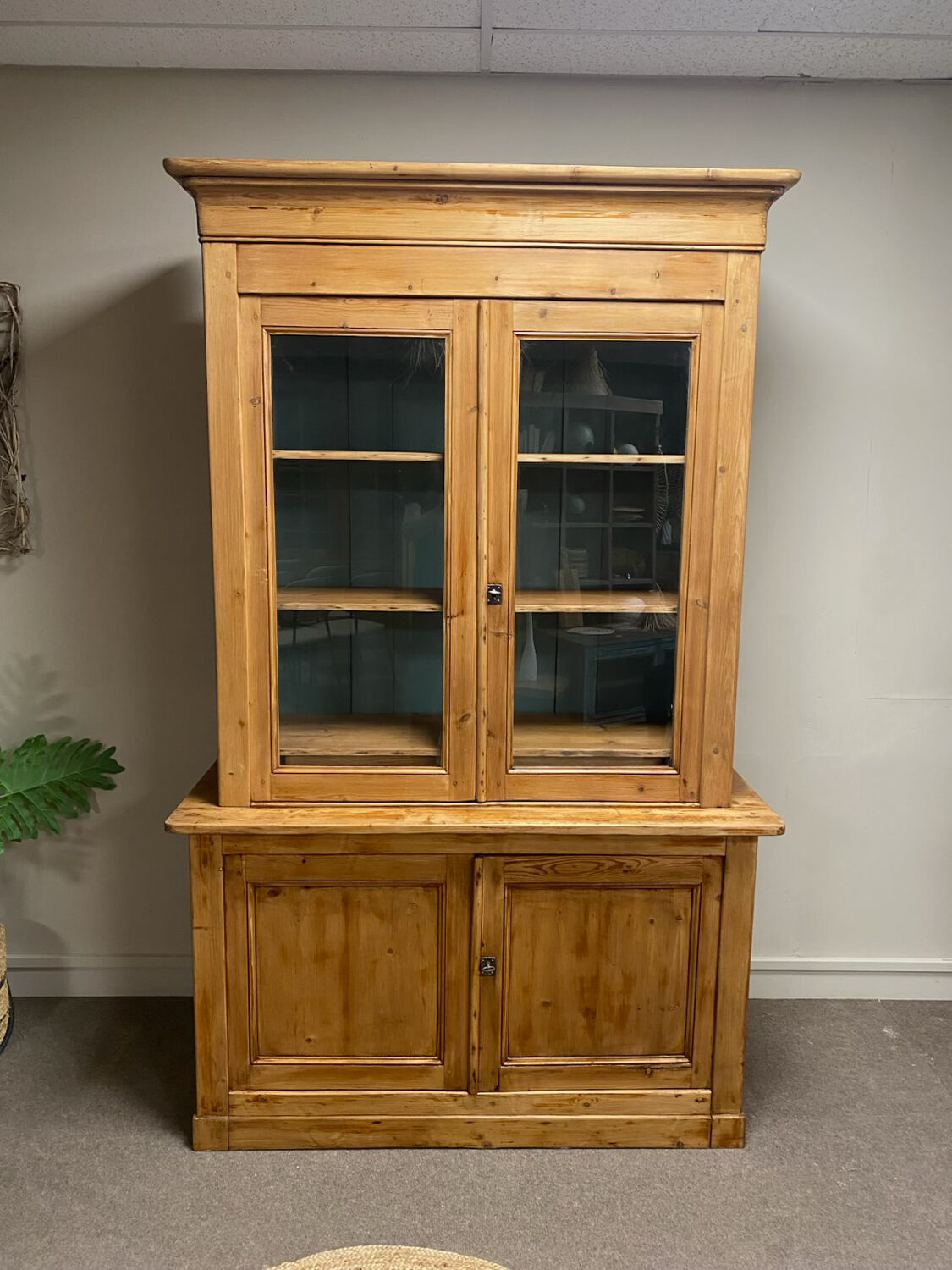 Sideboard